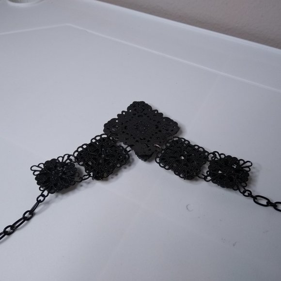 Black Chain Decorative Multicolor Necklace Adjustable 21 To 23 Inches - Picture 14 of 15